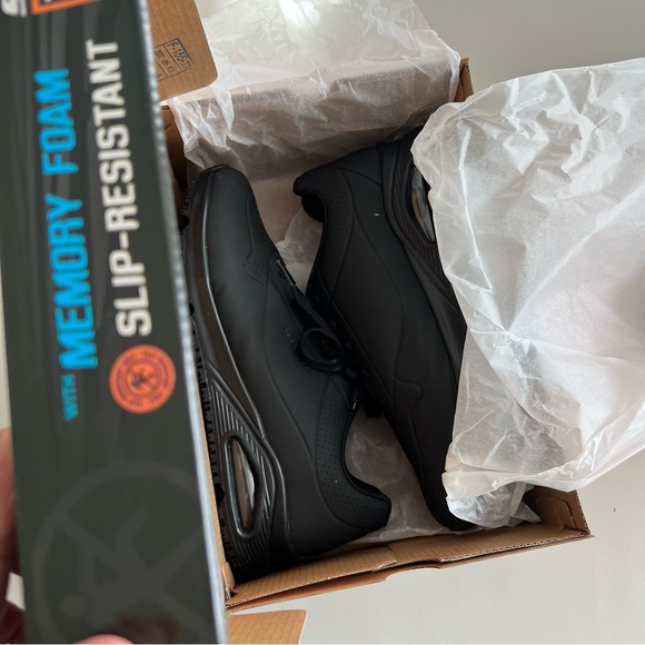 Skechers Work Slip Resistant (Men’s 10) - Picture 9 of 9